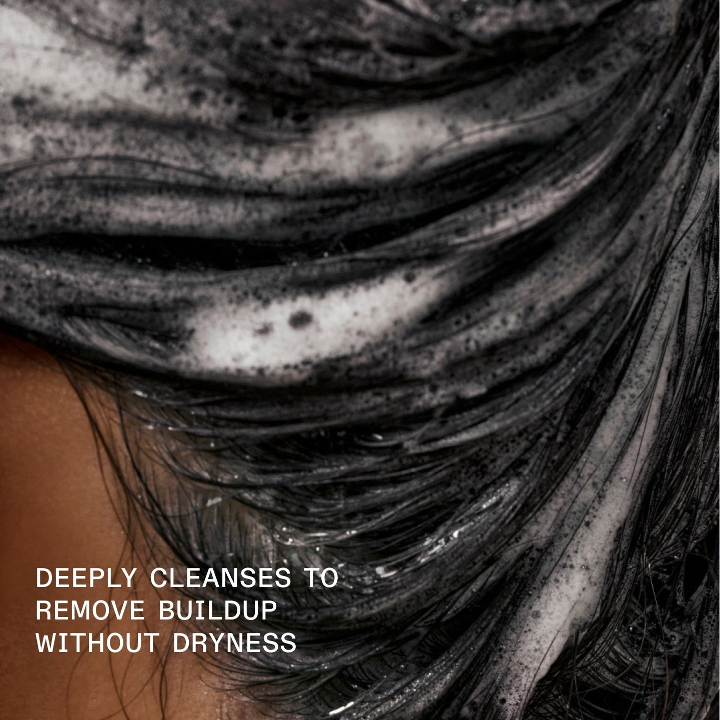 No.4C BOND MAINTENANCE® CLARIFYING SHAMPOO